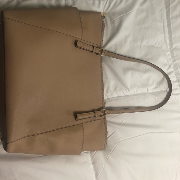 Michael Kors Purse - Picture 2 of 3